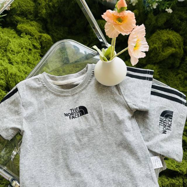 【80-130cm】二点セット 絶対欲しい 刺繍 シンプル カジュアル 半袖Tシャツ+ショートパンツ セットアップ