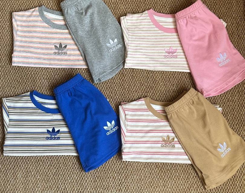 【80-130cm】二点セット デザイン満点 快適 ボーダー柄 半袖Ｔシャツ＋ショートパンツ セットアップ