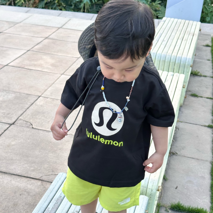 【90-160cm+親サイズ】目を奪われる 着回し最強 合わせやすい トレンド 半袖 Ｔシャツ