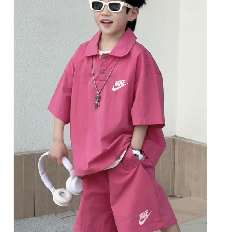【100-150cm】二点セット 話題沸騰中 着やすい カッコイイ 快適 半袖Ｔシャツ＋ショートパンツ セットアップ