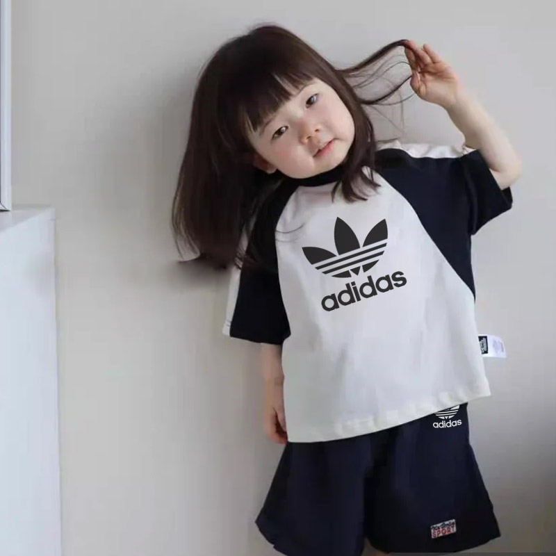 【100-150cm】二点セット デザイン満点 爆売れ中  着やすい 半袖Ｔシャツ＋ショートパンツ セットアップ