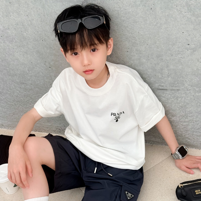 【90-160cm】絶対後悔しない 品質満点 シンプル カジュアル 合わせやすい 半袖 Ｔシャツ
