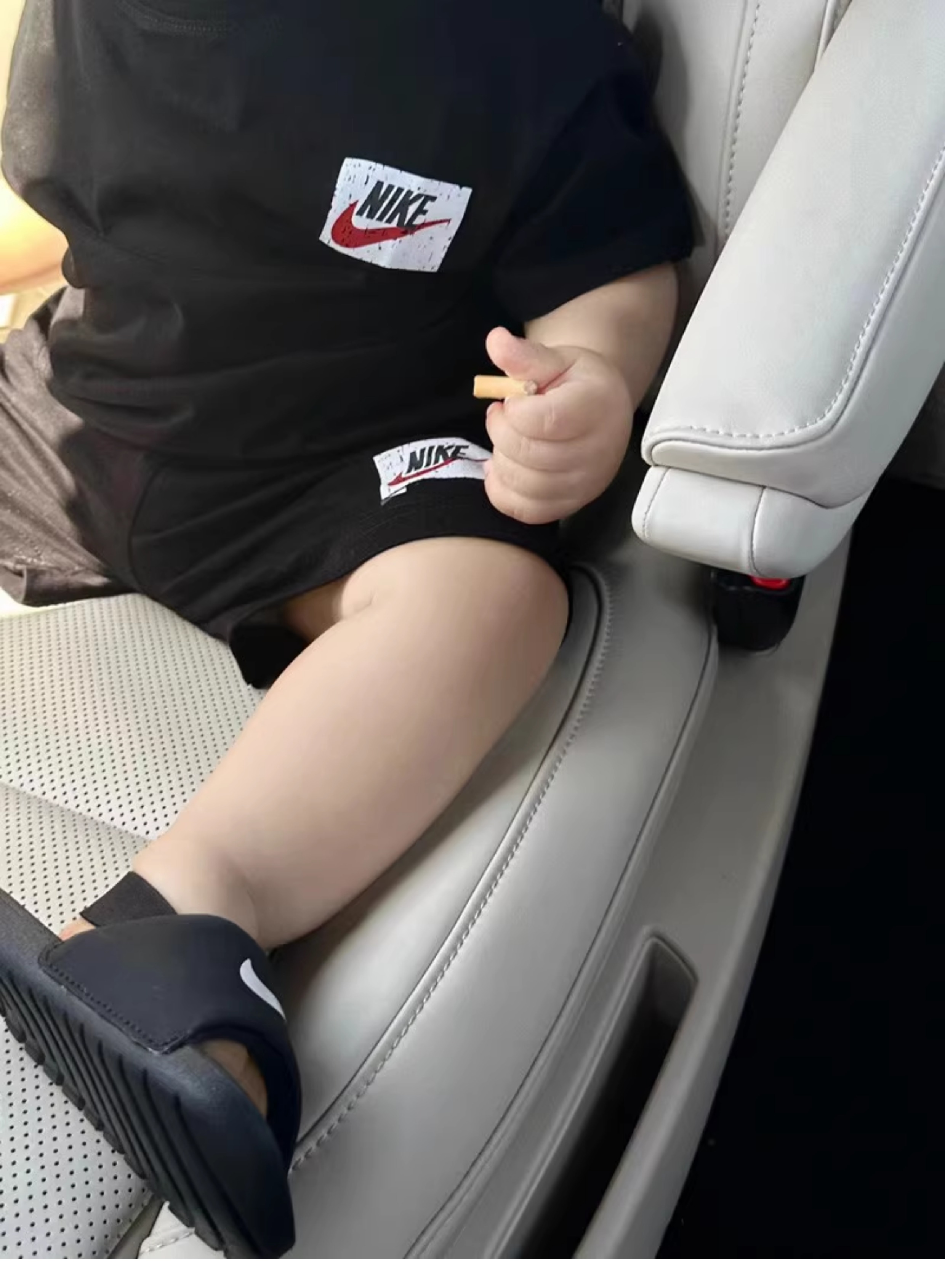 【90-150cm】二点セット 存在感抜群 プリント カジュアル 快適 半袖 Ｔシャツ＋ショートパンツ セットアップ