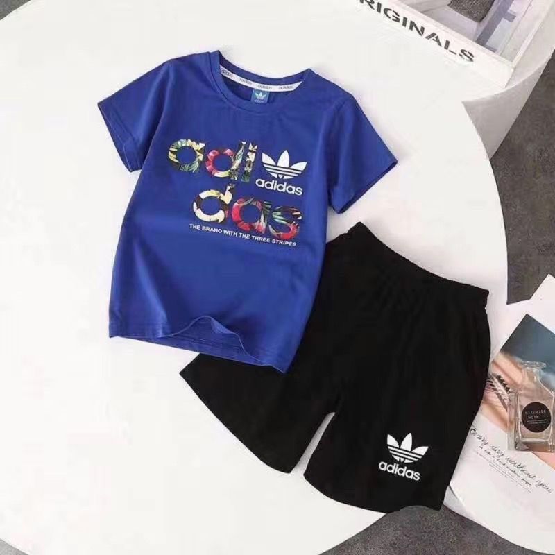 【90-160cm】二点セット 売り切れ必至 売れ筋 カジュアル 半袖 Ｔシャツ＋ショートパンツ セットアップ
