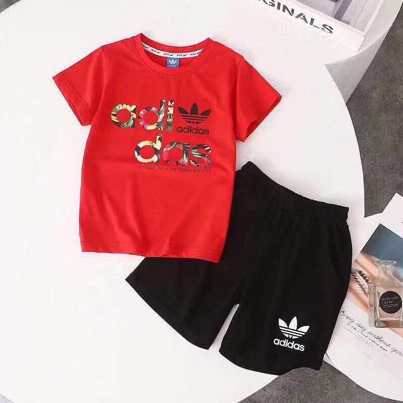 【90-160cm】二点セット 売り切れ必至 売れ筋 カジュアル 半袖 Ｔシャツ＋ショートパンツ セットアップ