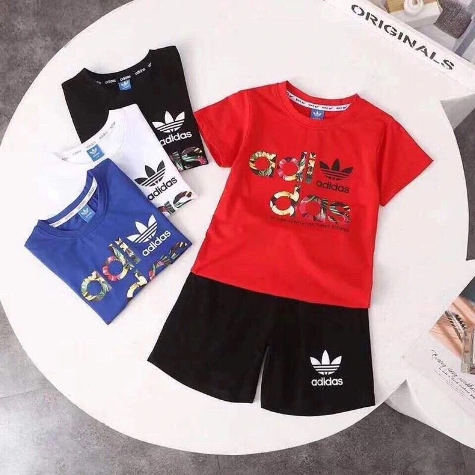 【90-160cm】二点セット 売り切れ必至 売れ筋 カジュアル 半袖 Ｔシャツ＋ショートパンツ セットアップ