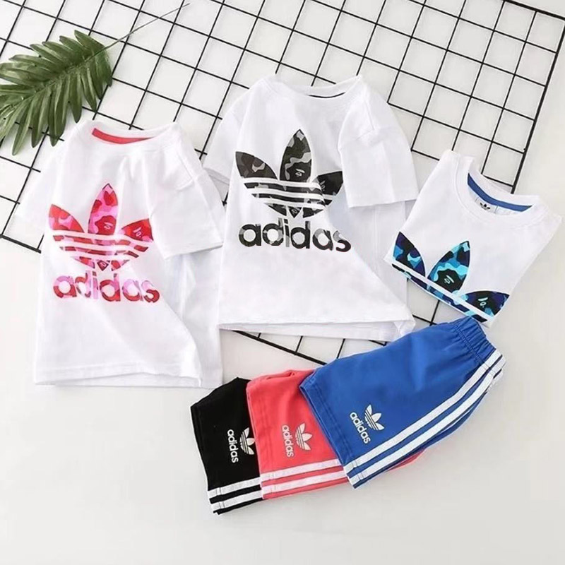 【100-160cm】二点セット 爆売れ中 カジュアル スポーティー 半袖Ｔシャツ＋ショートパンツ セットアップ