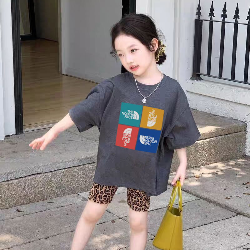【90-160cm】取り入れたい 爆売れ中 トレンド 合わせやすい 女の子 半袖Tシャツ