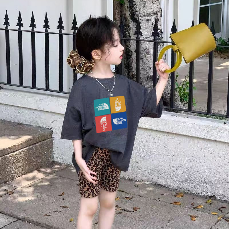 【90-160cm】取り入れたい 爆売れ中 トレンド 合わせやすい 女の子 半袖Tシャツ