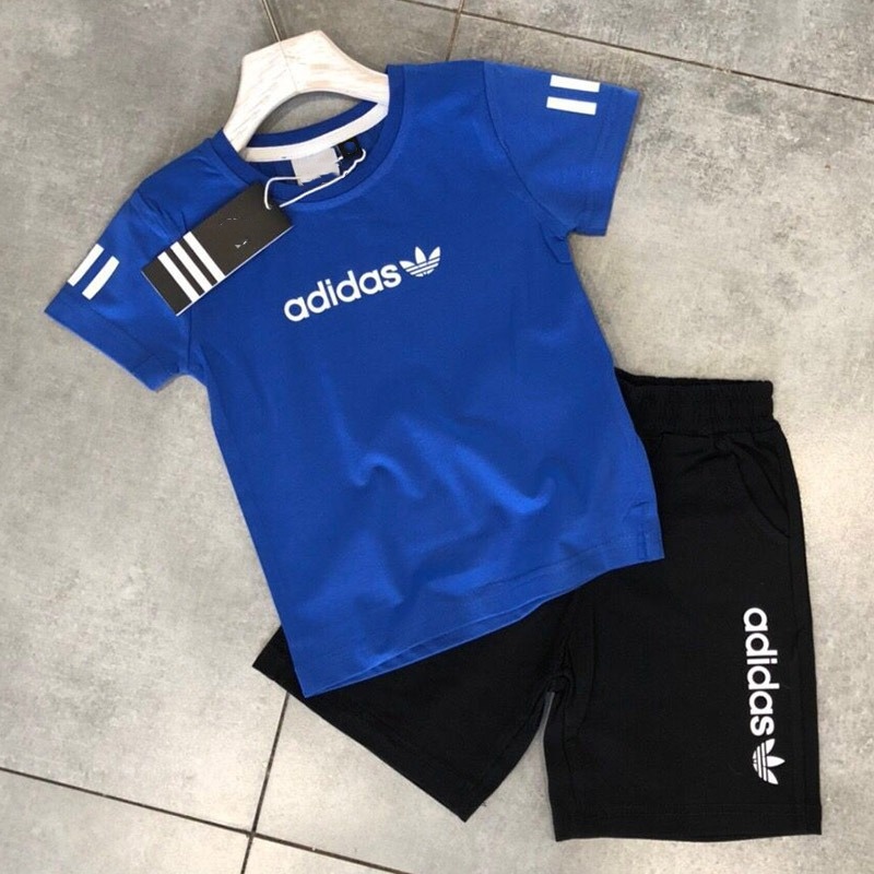 【90-150cm】二点セット 絶対見逃さないで シンプル 定番 カジュアル 半袖 Tシャツ+ショートパンツ セットアップ