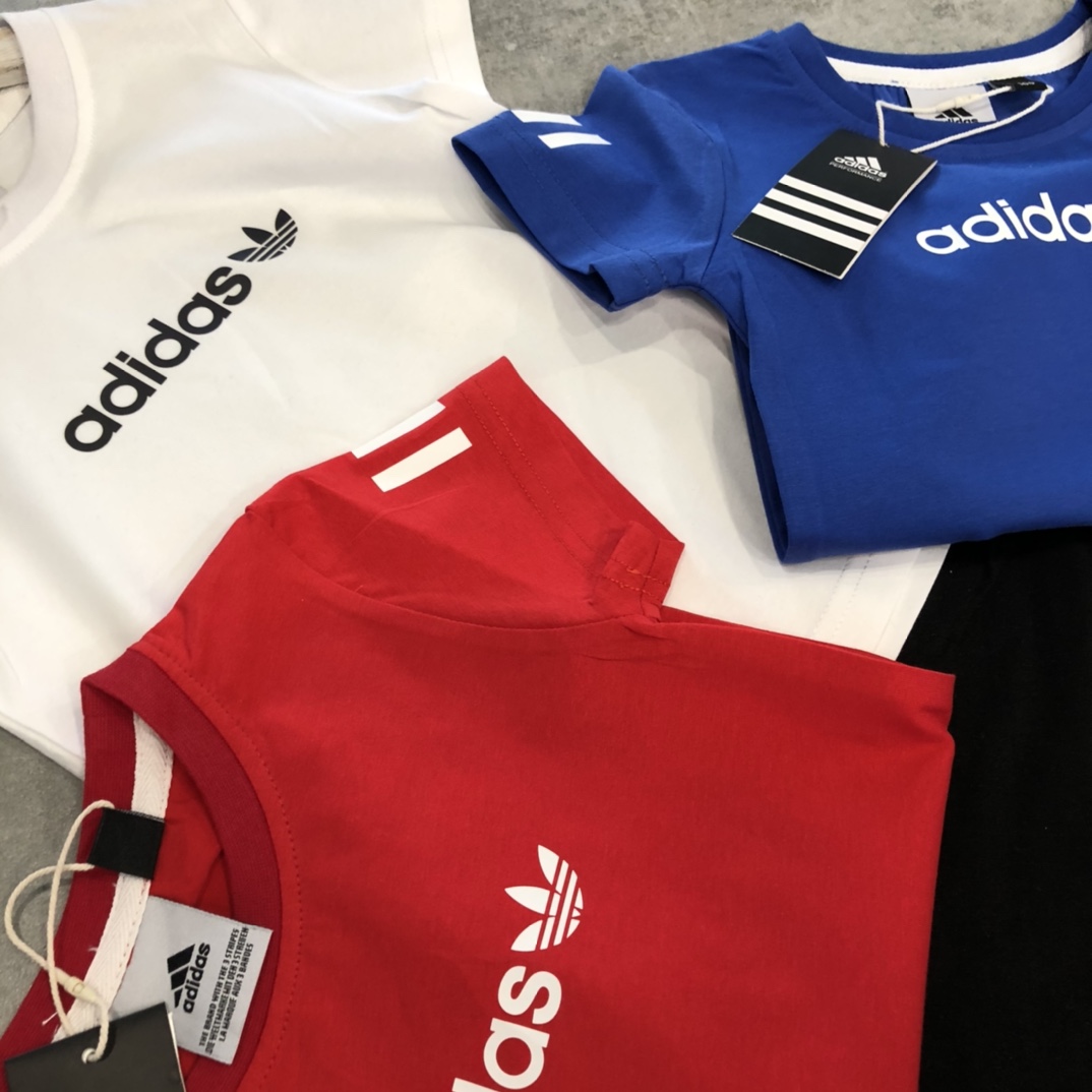 【90-150cm】二点セット 絶対見逃さないで シンプル 定番 カジュアル 半袖 Tシャツ+ショートパンツ セットアップ