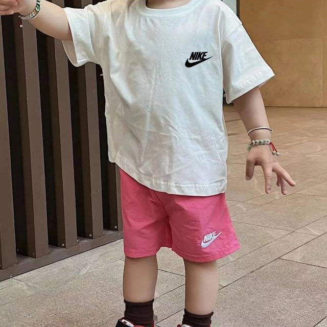 【80-130cm】二点セット リラックス感ある トレンド  涼しく快適 半袖Ｔシャツ＋ショートパンツ セットアップ