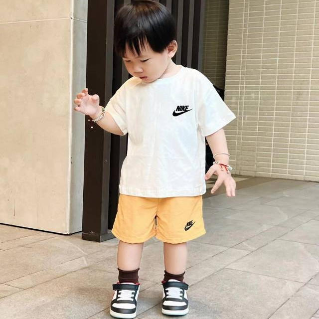 【80-130cm】二点セット リラックス感ある トレンド  涼しく快適 半袖Ｔシャツ＋ショートパンツ セットアップ