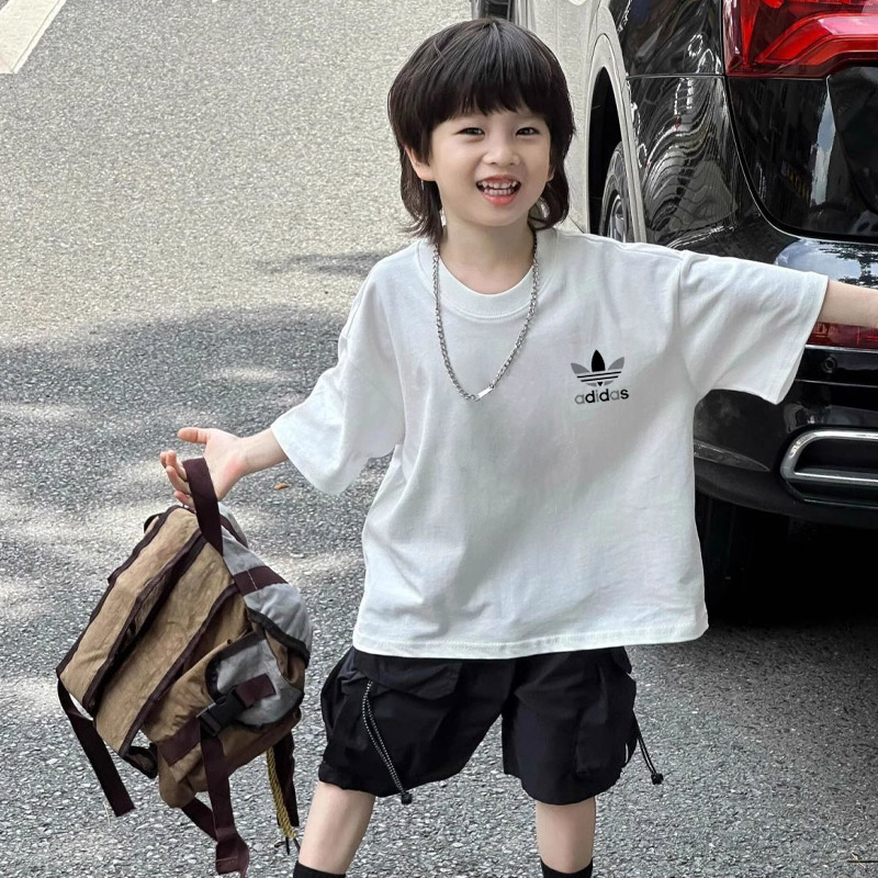 【90-160cm】着回し力抜群 大活躍 トレンド カジュアル 男の子 半袖 Tシャツ
