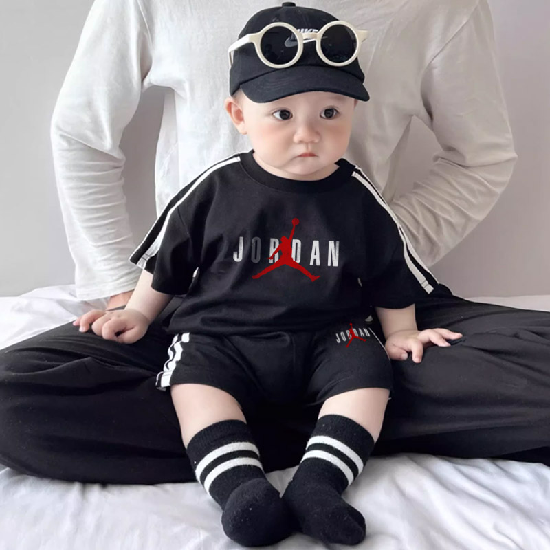 【80-160cm】二点セット 単品注文可 超人気商品 着心地良い 男の子 半袖Ｔシャツ＋ショートパンツ セットアップ