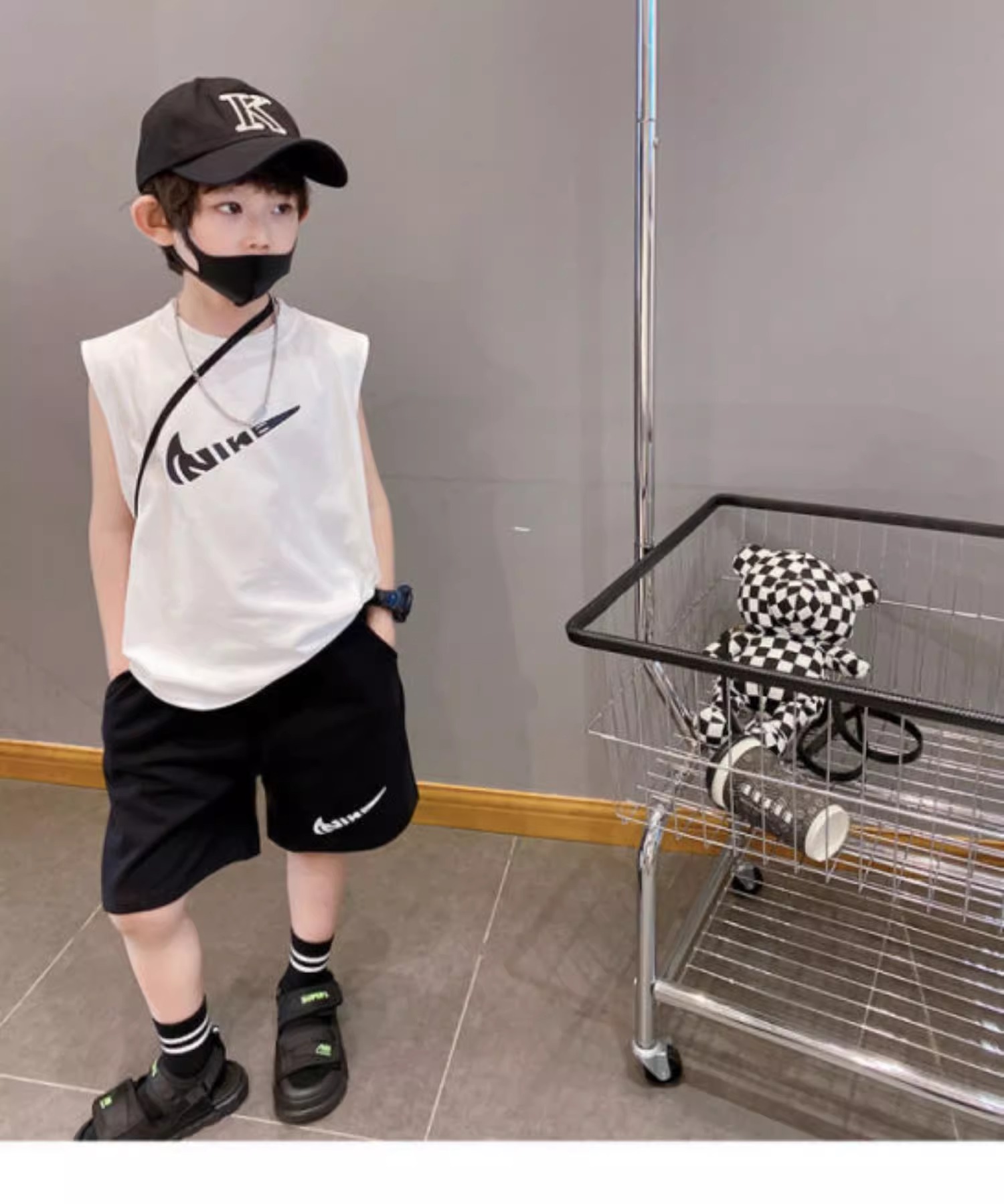 【90-160cm】二点セット リラックス感ある シンプル 涼しく快適 タンクトップ+ショートパンツ セットアップ
