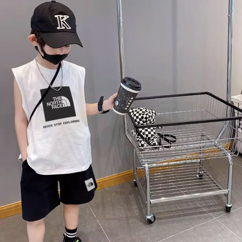 【90-160cm】二点セット 人気爆発中 売れ筋 カジュアル 男の子 タンクトップ+ショートパンツ セットアップ