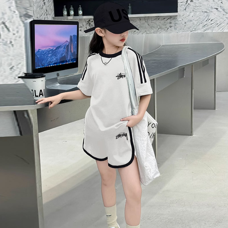 【90-160cm】二点セット 単品注文OK 好感度100％  快適 女の子 半袖 Ｔシャツ＋ショートパンツ セットアップ