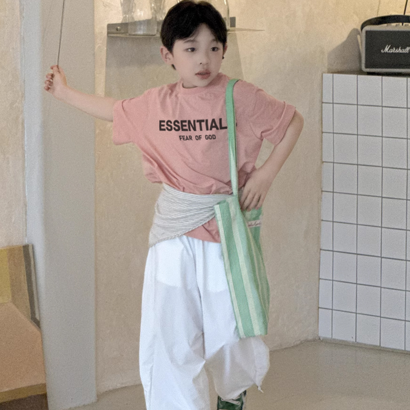 【90-160cm】多色展開 見逃し厳禁 トレンド  人気な定番  気質いい 男の子 半袖 Ｔシャツ