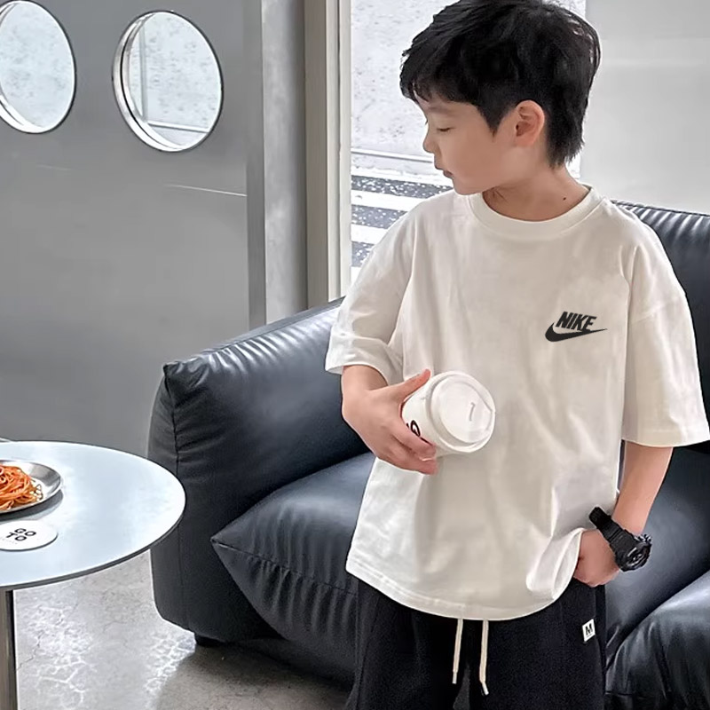 【90-160cm】これを逃す手はない 売れ筋 カジュアル 合わせやすい 男の子 半袖 Tシャツ