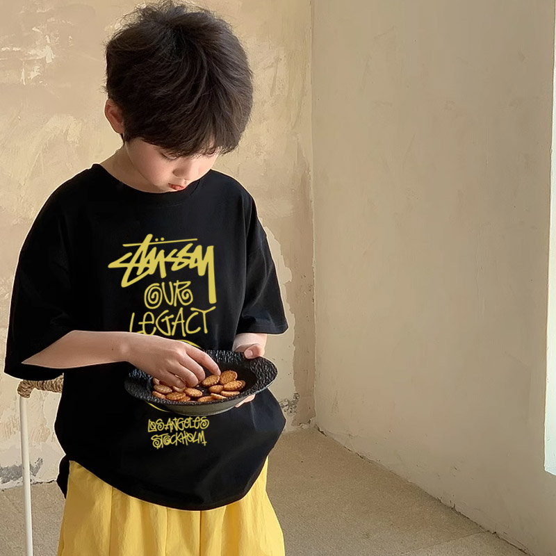【90-160cm】着回し力抜群 カッコイイ 気質満点  ストリート 男の子 半袖 Ｔシャツ