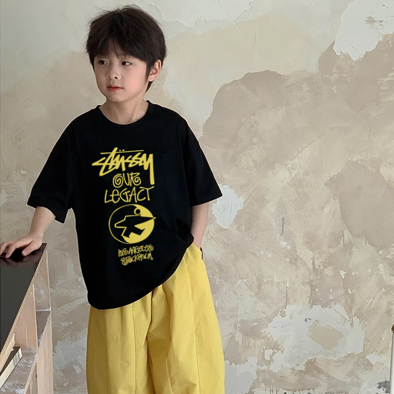 【90-160cm】着回し力抜群 カッコイイ 気質満点  ストリート 男の子 半袖 Ｔシャツ