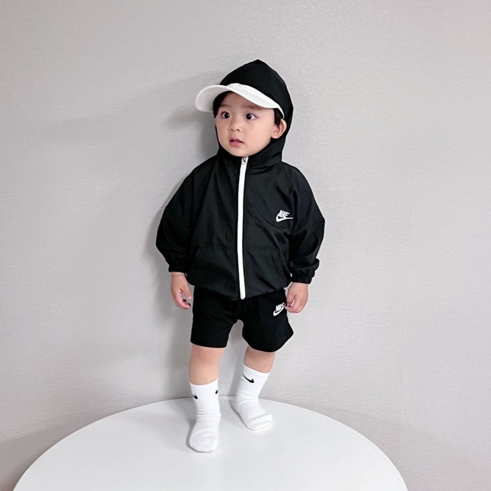 【80-130cm】おしゃれキッズ必見 爆売れ中 カジュアル 日焼け防止  フード付き アウター