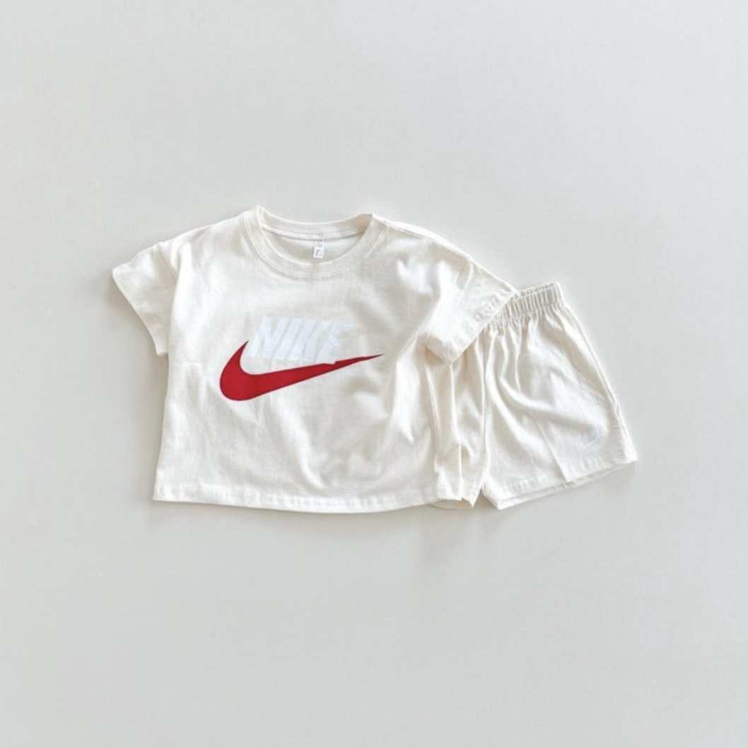 【80-130cm】二点セット 元気いっぱい カジュアル 快適 多色展開 半袖 Ｔシャツ＋ショートパンツ セットアップ