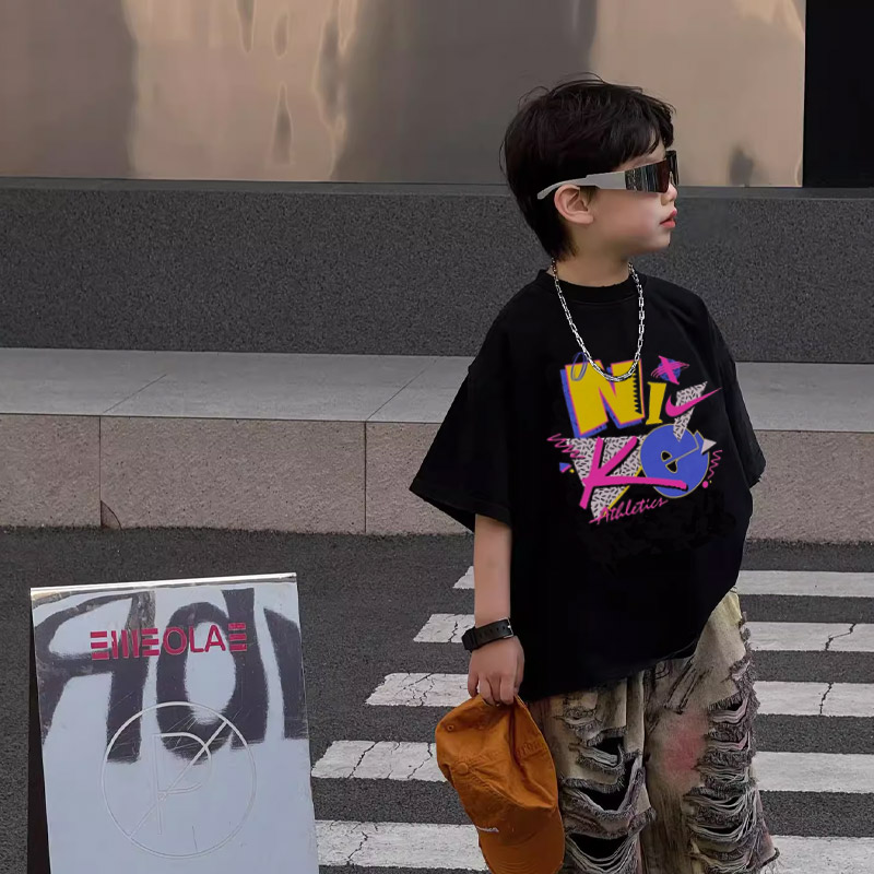【90-160cm】目を奪われる 大活躍 トレンド カッコイイ 男の子 半袖 Ｔシャツ