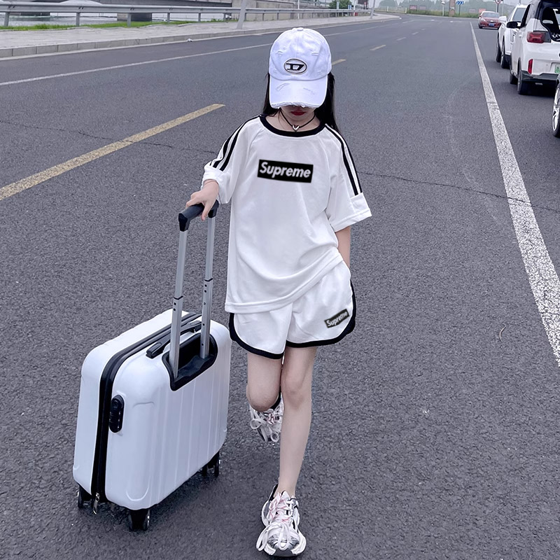 【90-160cm】二点セット おしゃれ度UP 売れ筋 シンプル 着やすい 女の子 半袖 Ｔシャツ＋ショートパンツ セットアップ