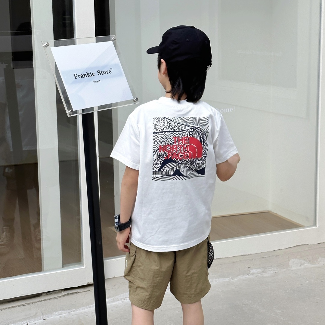 【110-165cm】これを逃す手はない 爆売れ中 カジュアル ゆったり 快適 男の子 半袖 Tシャツ