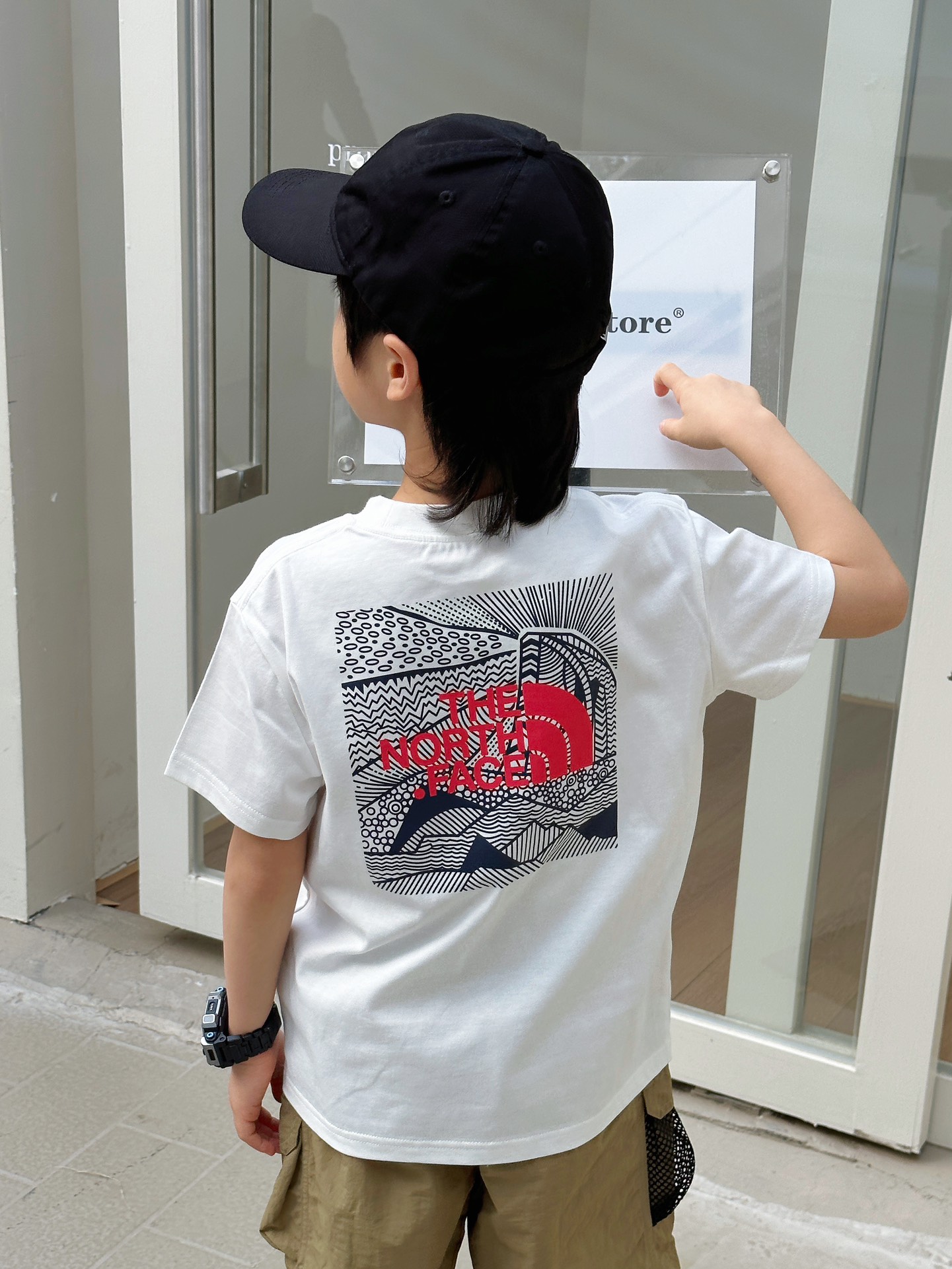 【110-165cm】これを逃す手はない 爆売れ中 カジュアル ゆったり 快適 男の子 半袖 Tシャツ