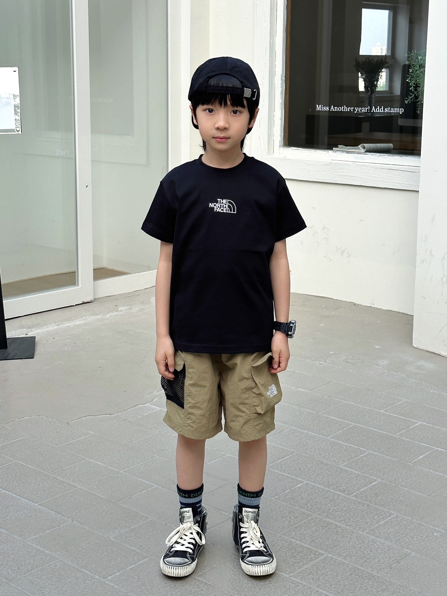【110-165cm】話題沸騰中 大活躍 カジュアル 合わせやすい 男の子 半袖 Tシャツ