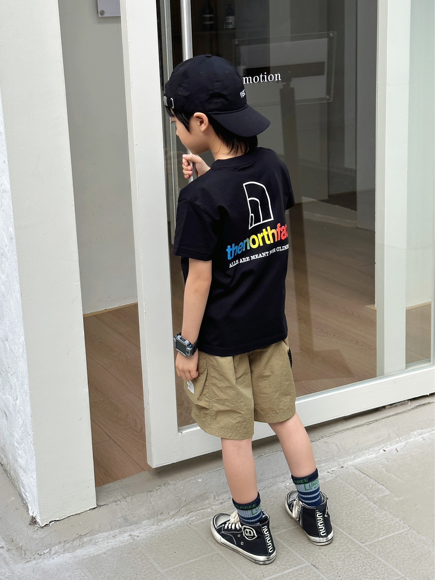 【110-165cm】話題沸騰中 大活躍 カジュアル 合わせやすい 男の子 半袖 Tシャツ