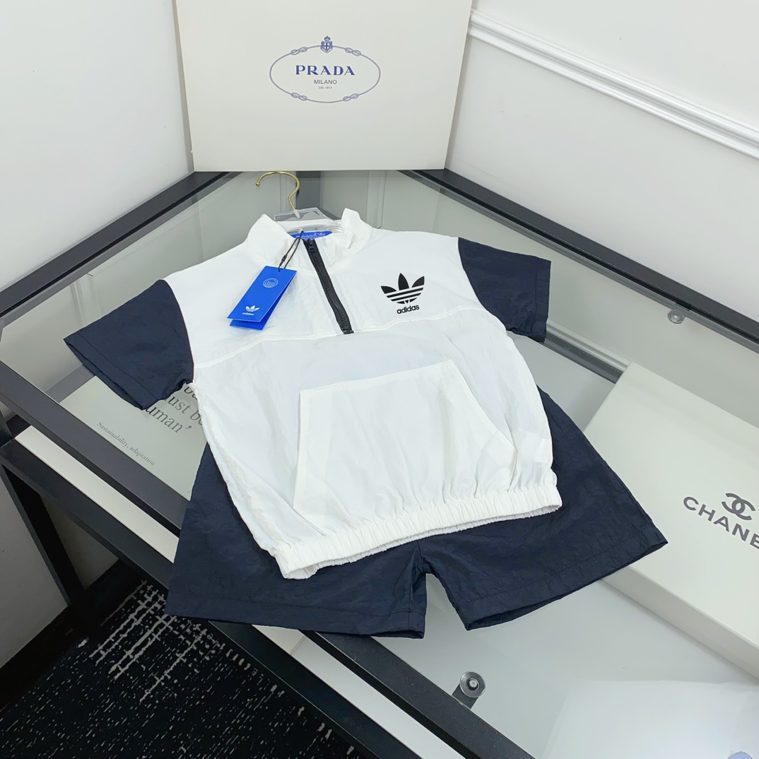 【73-120cm】二点セット 夏にぴったり UV対策 吸汗速乾 トレンド 半袖 Tシャツ+ショートパンツ セットアップ