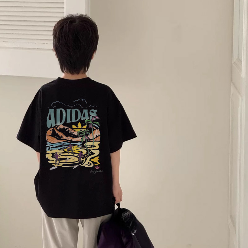 【90-160cm】着回し力抜群 爆売れ中 カジュアル ストリート お出かけに 男の子 半袖 Tシャツ