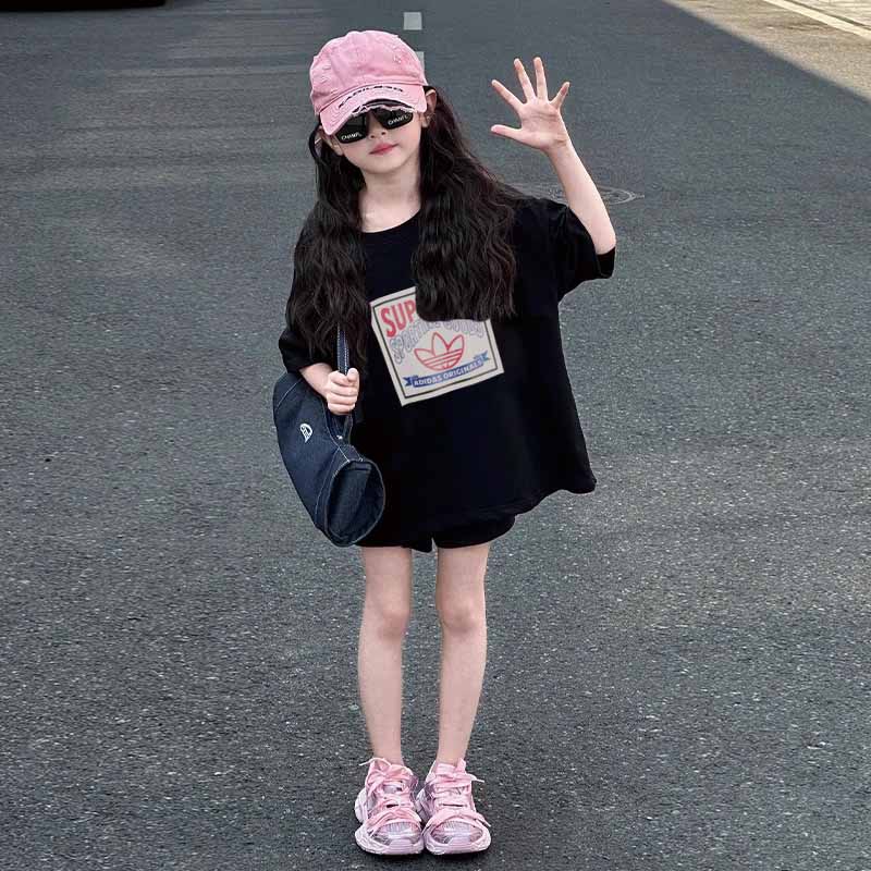 【90-160cm】夏にぴったり 爆売れ中 トレンド  ストリート 女の子 半袖 Ｔシャツ