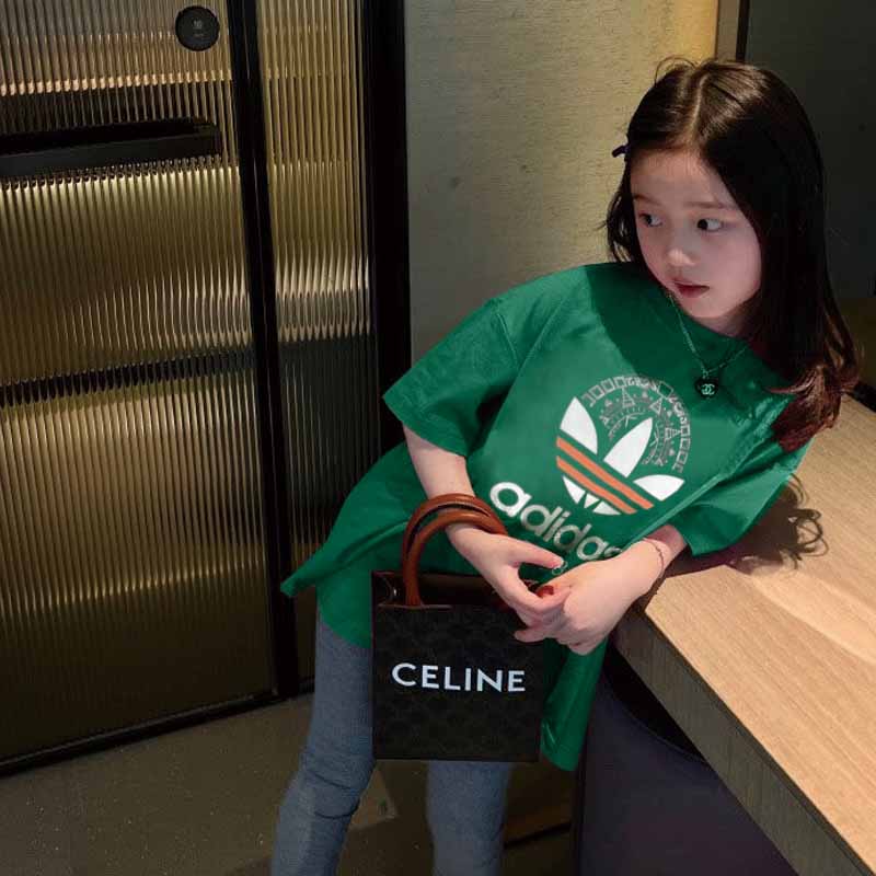 【90-160cm】絶対見逃さないで 大注目 トレンド 合わせやすい 女の子 半袖 Tシャツ