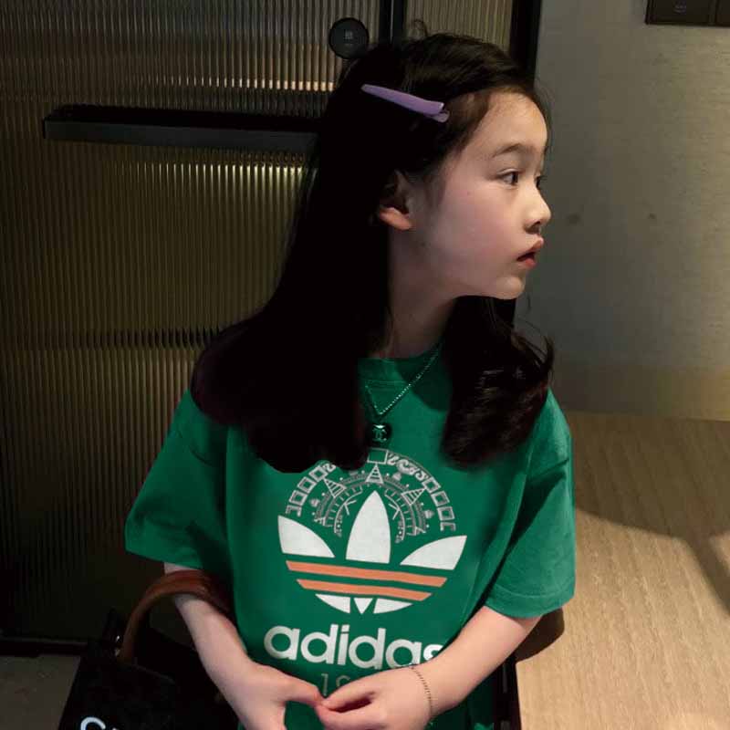【90-160cm】絶対見逃さないで 大注目 トレンド 合わせやすい 女の子 半袖 Tシャツ
