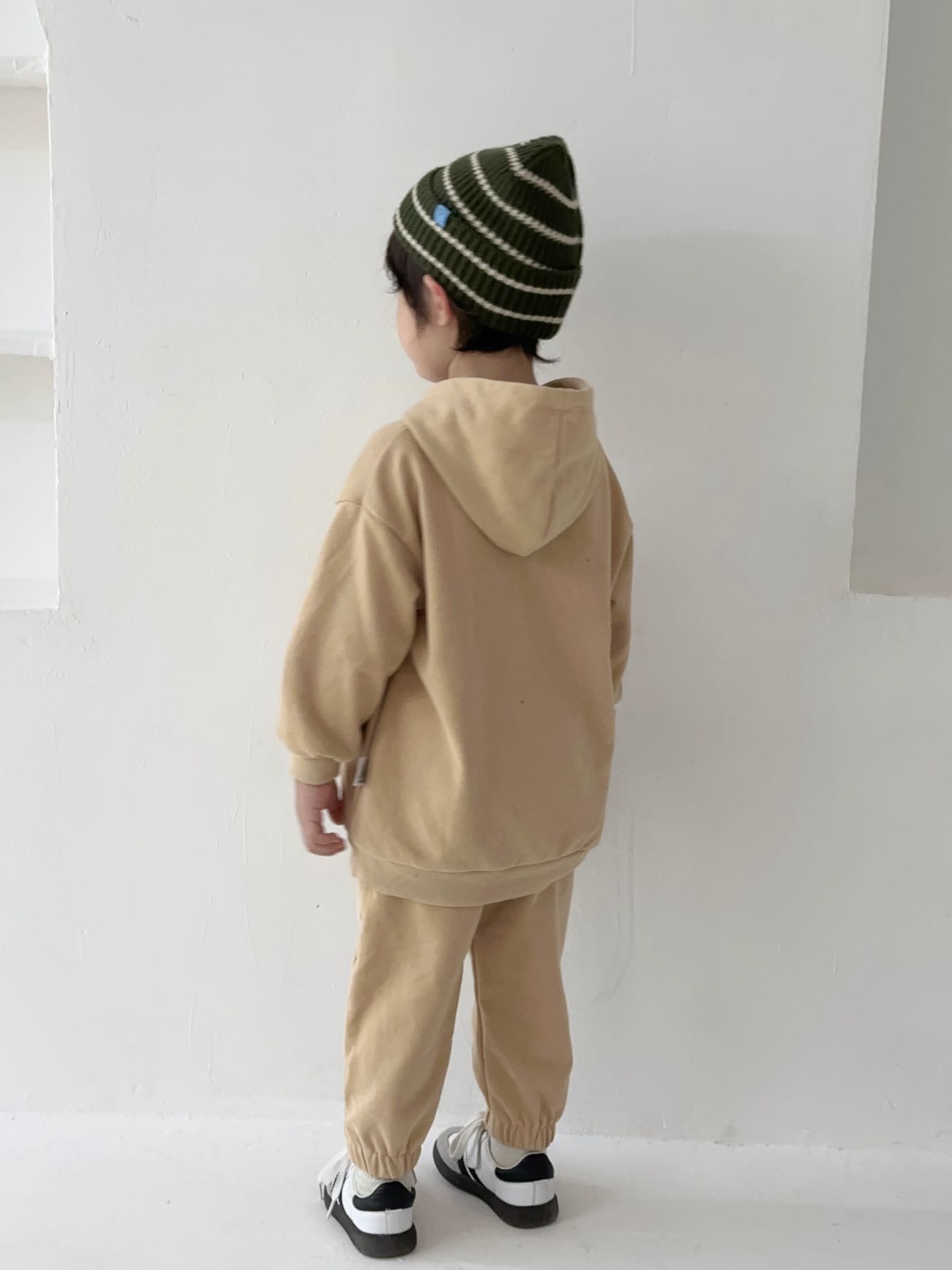 【80-130cm】三点セット 単品注文OK 爆売れ中 着やすい カジュアル ベスト＋パーカー+パンツ セットアップ