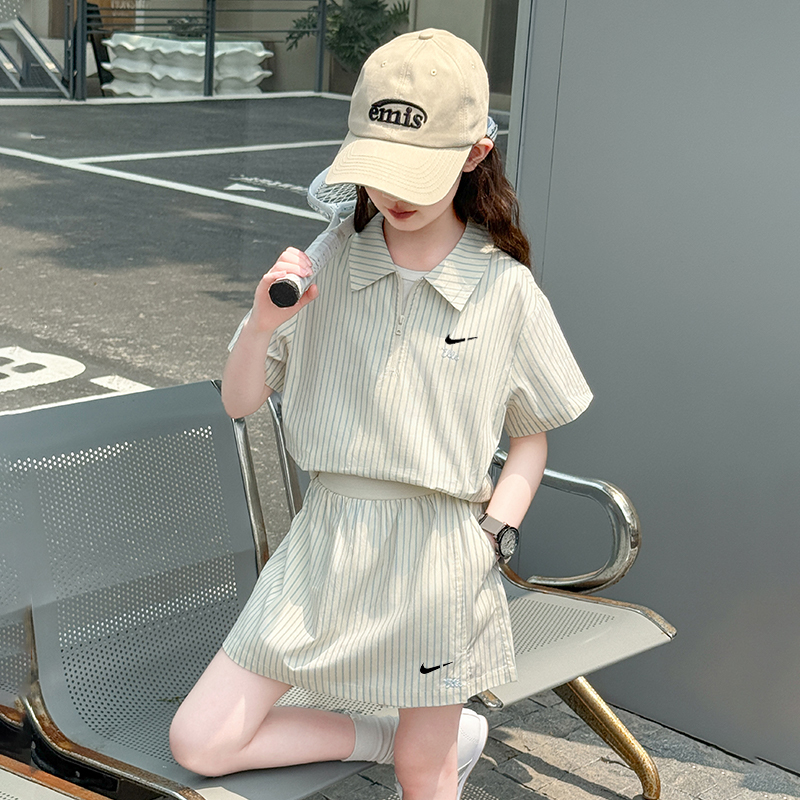 【120-170cm】二点セット よく売れる カジュアル スポーティ 女の子 半袖Tシャツ+スカート セットアップ
