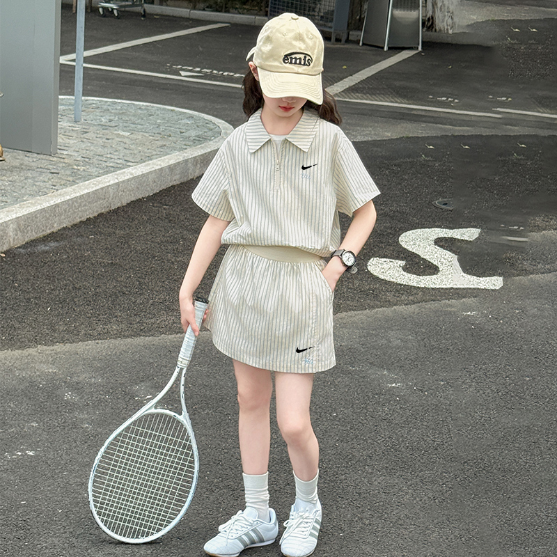 【120-170cm】二点セット よく売れる カジュアル スポーティ 女の子 半袖Tシャツ+スカート セットアップ