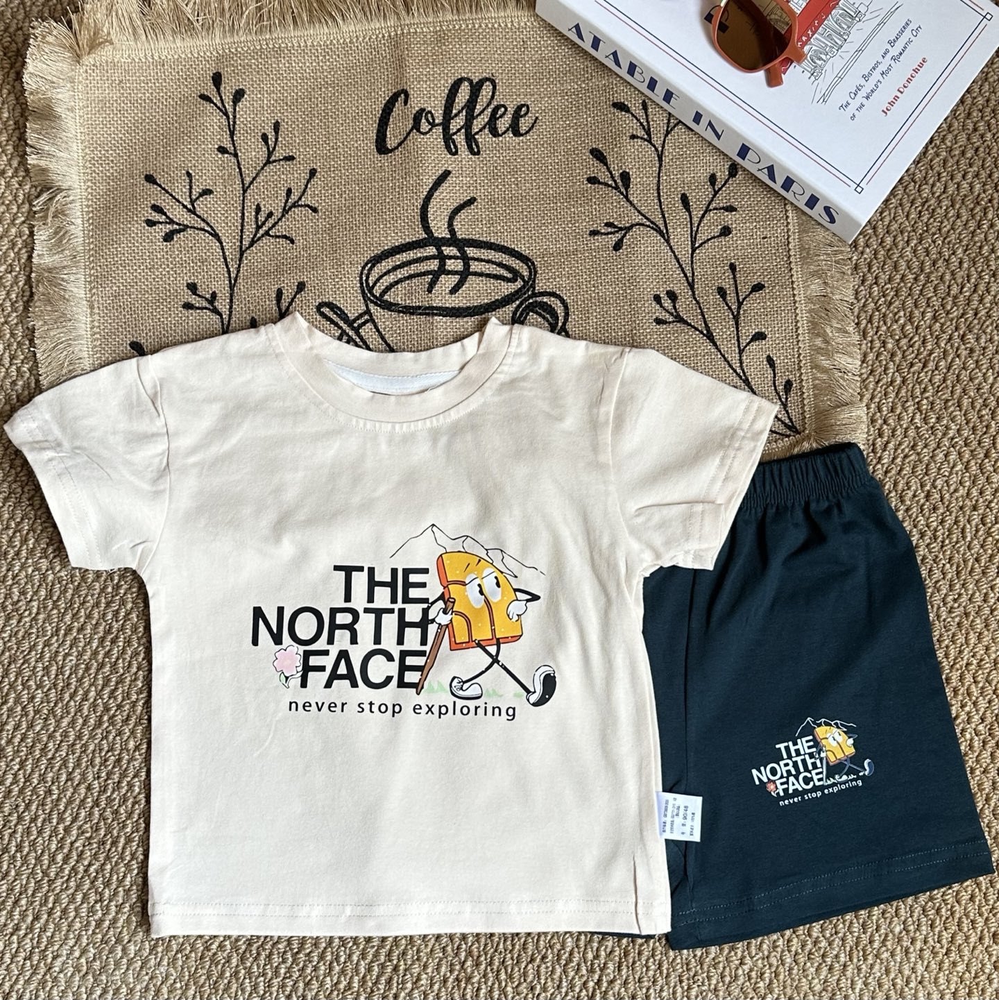 【80-130cm】二点セット 人気爆発中 売れ筋 カジュアル トレンド 半袖Tシャツ+ショートパンツ セットアップ