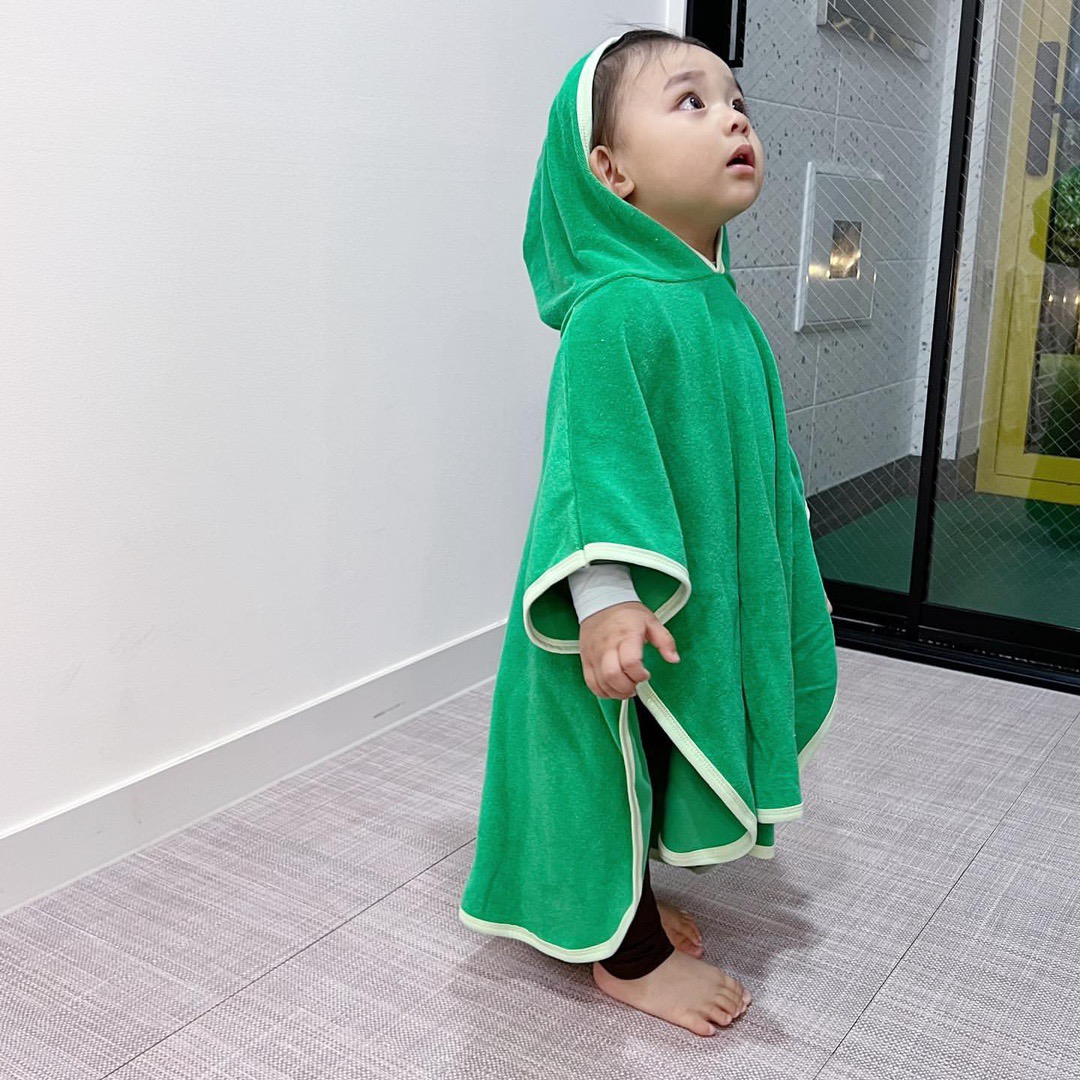 【1-6歳】絶対欲しい ナチュラル シンプル 柔らか素材 吸水速乾 キッズ フード付き バスローブ