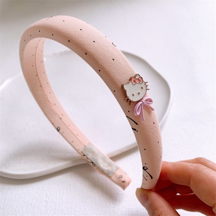 売り切れ必至 可愛い 滑り止め付き 軽量 ヘアアクセサリー カチューシャ