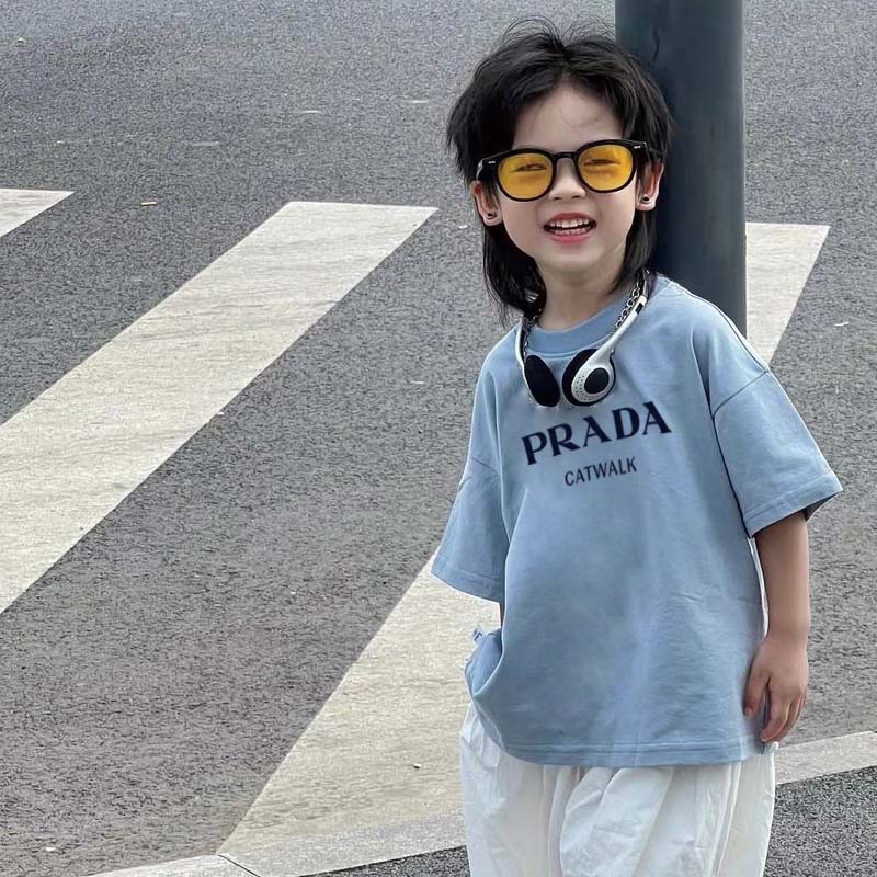 【90-160cm】これを逃す手はない カジュアル シンプル  合わせやすい 男の子 半袖 Ｔシャツ