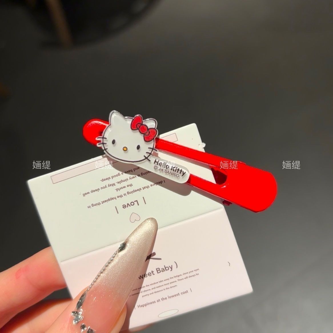 おしゃれのアクセントに 可愛い 遊び心たっぷり ユニーク ヘアアクセサリー ヘアピン
