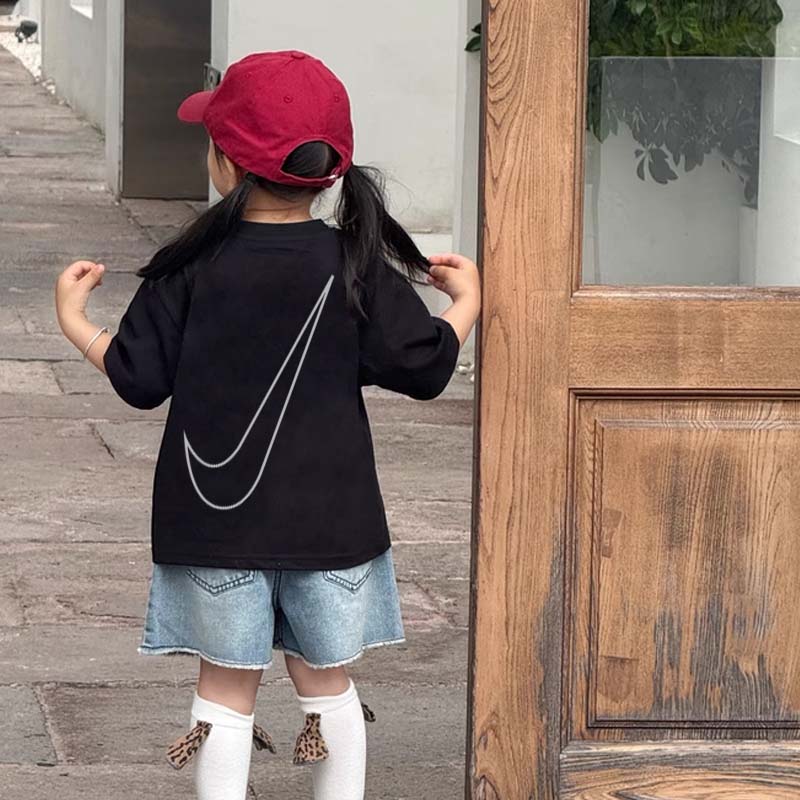 【90-160cm】絶対見逃さないで 目立つ シンプル トレンド 女の子 半袖 Tシャツ