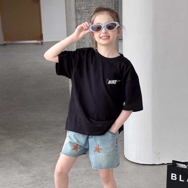 【90-160cm】絶対見逃さないで 目立つ シンプル トレンド 女の子 半袖 Tシャツ