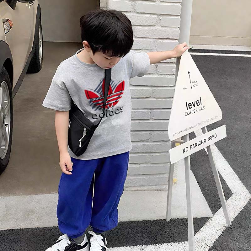 【90-160cm】毎日着たくなる 今季大注目 シンプル 着せやすい 男の子 半袖 Tシャツ
